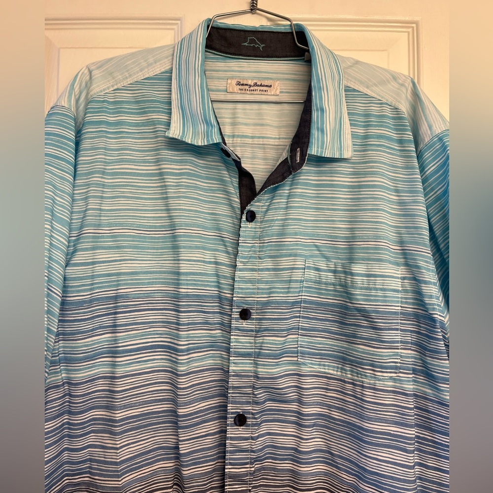XXL Tommy Bahama coconut point button-down shirt